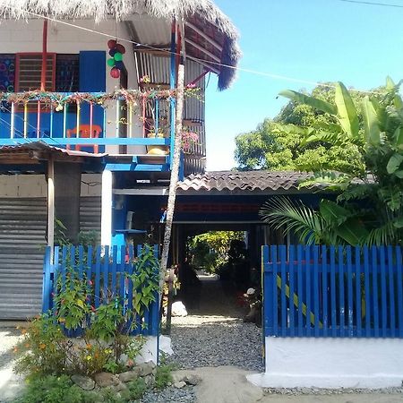 Hostal Patio Bonito Capurgana Exterior photo